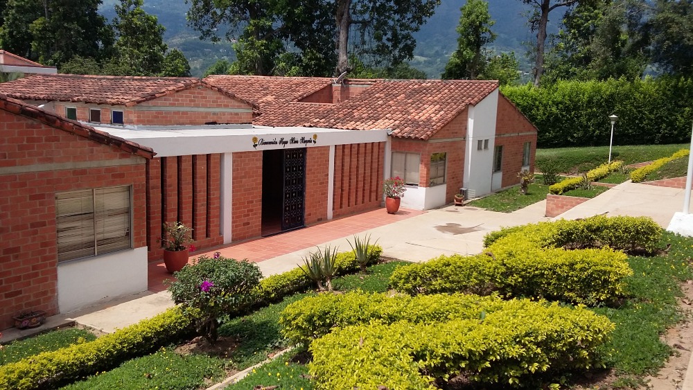 Fundación Otero Lievano instalaciones Piedecuesta Santander